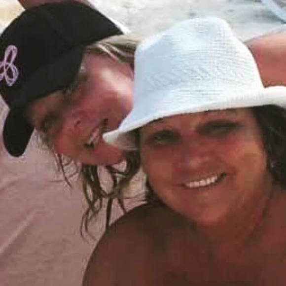 Meet your Posher, Andrea - Picture 1 of 1